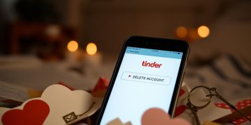 Jak usunąć konto na Tinderze - poradnik użytkownika - Technologia Jak usunąć konto na Tinderze